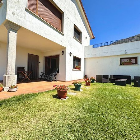 Rooms Peregrinos B Casa Alicia Rosal Exterior photo