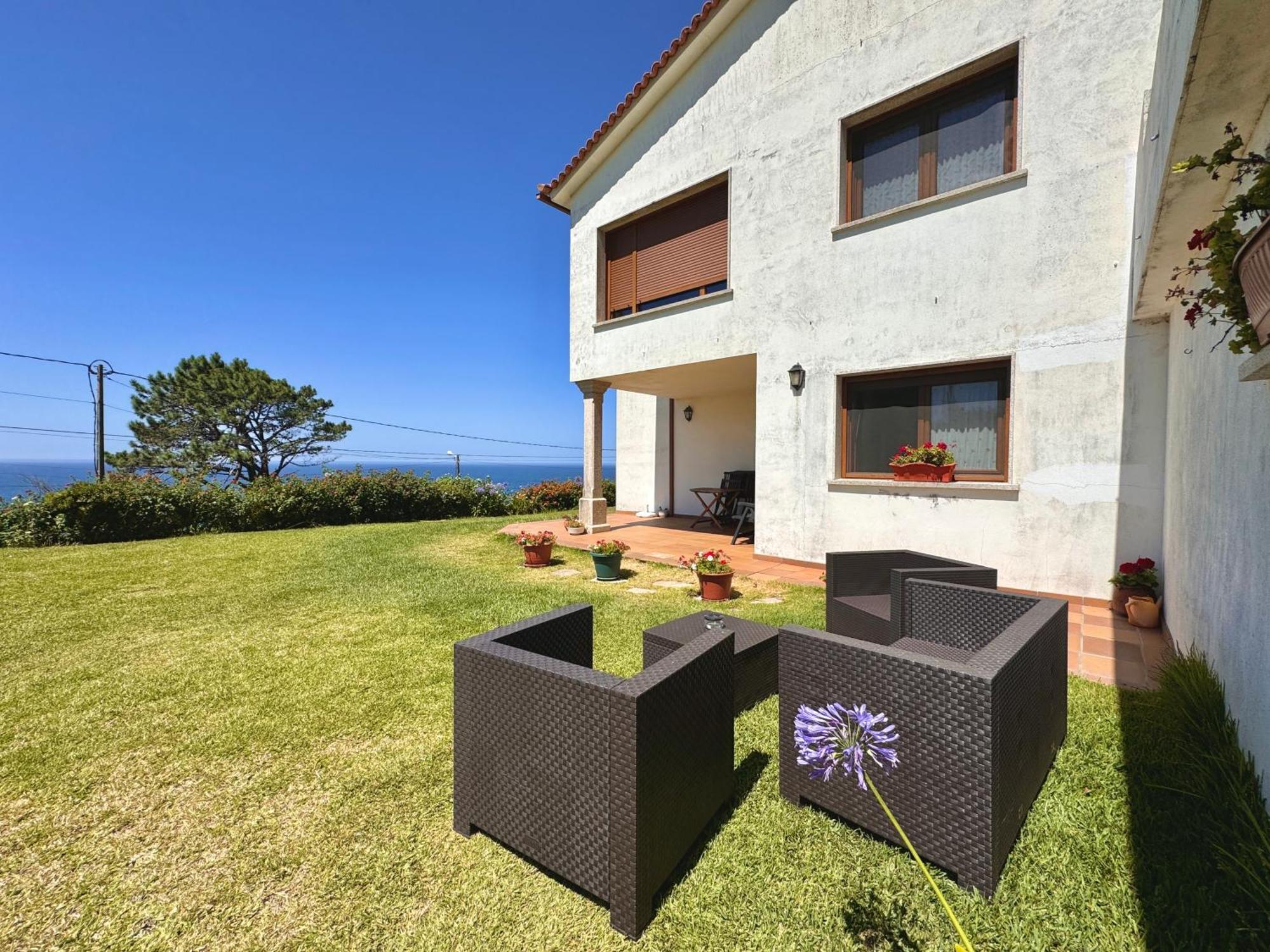 Rooms Peregrinos B Casa Alicia Rosal Exterior photo